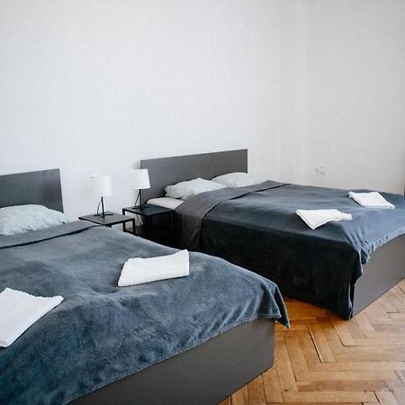 Best Rooms For Short Stay In City Center 克拉科夫 外观 照片